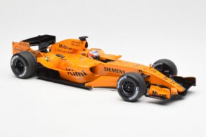 McLaren MP4-21 Mercedes #3 K. Raikkonen Interim Livery 2006 Minichamps 1:18 530061873 Metal — zdjęcie 4 z 6