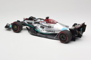 Mercedes AMG W13 E Performance Petronas #63 G. Russell Brazilian GP 1st Win 2022 Minichamps 1:18 110222163 Żywica — zdjęcie 5 z 7