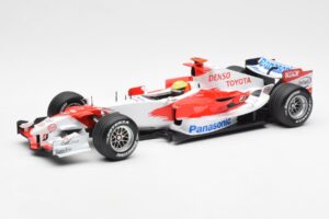 Panasonic Toyota Racing TF106 #8 R. Schumacher F1 2006 Minichamps 1:18 100060007 Metal