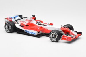Toyota TF106 Panasonic Toyota Racing J. Trulli F1 Presentation 2006 Minichamps 1:18 AM59554H Metal — zdjęcie 4 z 6