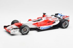 Toyota TF106 Panasonic Toyota Racing J. Trulli F1 Presentation 2006 Minichamps 1:18 AM59554H Metal