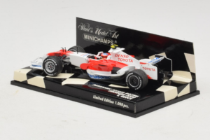Toyota T. Glock Panasonic Toyota Racing Showcar F1 2008 Minichamps 1:43 400080082 Metal — zdjęcie 3 z 5