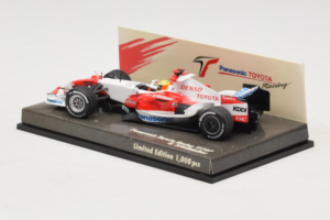 Toyota TF107 #11 R. Schumacher Panasonic Toyota Racing F1 2007 Minichamps 1:43 AM601286 Metal — zdjęcie 3 z 5