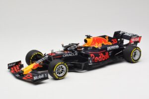 Red Bull Racing Honda RB16B #33 M. Verstappen Mexican GP Winner 2021 Minichamps 1:18 110211933 Żywica