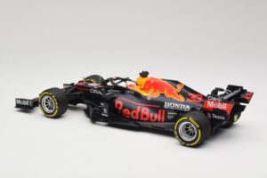 Red Bull Racing Honda RB16B #33 M. Verstappen Mexican GP Winner 2021 Minichamps 1:18 110211933 Żywica — zdjęcie 5 z 6