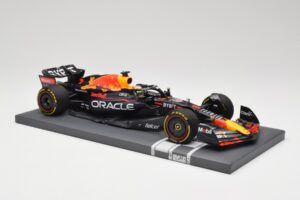Oracle Red Bull Racing RB18 #33 M. Verstappen Mexican GP 2022 Minichamps 1:18 113222001 Żywica — zdjęcie 4 z 7