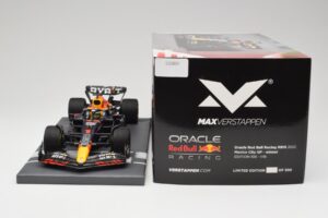 Oracle Red Bull Racing RB18 #33 M. Verstappen Mexican GP 2022 Minichamps 1:18 113222001 Żywica — zdjęcie 6 z 7