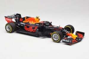 Red Bull RB15 #10 P. Gasly F1 2019 Minichamps 1:18 110190010 Metal — zdjęcie 4 z 7