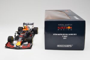 Red Bull RB15 #10 P. Gasly F1 2019 Minichamps 1:18 110190010 Metal — zdjęcie 7 z 7