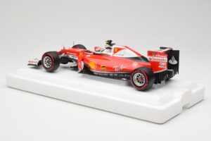 Scuderia Ferrari SF16-H #7 K. Raikkonen Italian GP 2016 BBR 1:18 BBR181627 Metal — zdjęcie 5 z 7