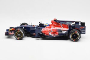 Scuderia Toro Rosso STR3 #11 S. Bourdais F1 2008 Minichamps 1:18 150080014 Metal — zdjęcie 3 z 6