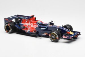 Scuderia Toro Rosso STR3 #11 S. Bourdais F1 2008 Minichamps 1:18 150080014 Metal — zdjęcie 4 z 6