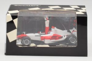 Toyota TF105 #16 J. Trulli Malaysia GP Podium 2005 Minichamps 1:43 400050116 Metal — zdjęcie 4 z 4