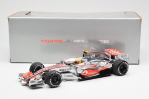 McLaren MP4-22 Mercedes #2 L. Hamilton 2007 Dealer Edition Minichamps 1:18 530071802 Metal — zdjęcie 6 z 6