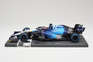 Williams FW43B Mercedes #63 G. Russell Belgian GP 2021 Minichamps 1:18 117211363 Żywica