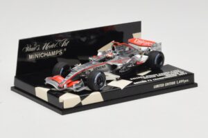 Dallara F303 N. Piquet British F3 Championship 2003 Minichamps 1:43 400030333 Metal — zdjęcie 2 z 5