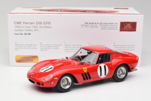 Ferrari 250 GTO #11 J. Surtees / M. Parkes Paris 1000km 1962 CMC 1:18 M-249 Metal — zdjęcie 6 z 6