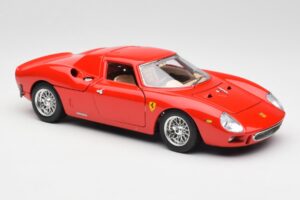 Ferrari 250 Le Mans Czerwony Bburago 1:18 3033 Metal — zdjęcie 6 z 8