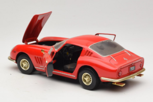 Ferrari 275 GTB/4 Czerwony ERTL 1:18 7493-P1 Metal — zdjęcie 5 z 8