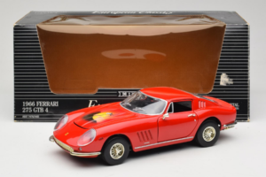 Ferrari 275 GTB/4 Czerwony z Palmą na Masce ERTL 1:18 7483-P1 Metal — zdjęcie 8 z 8