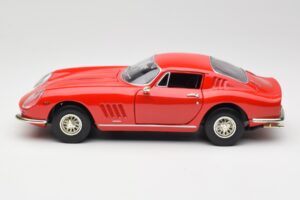 Ferrari 275 GTB/4 Rosso Corsa ERTL 1:18 7483 Metal — zdjęcie 4 z 8