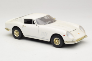 Ferrari 275 GTB/4 Biały ERTL 1:18 7493 Metal — zdjęcie 6 z 8