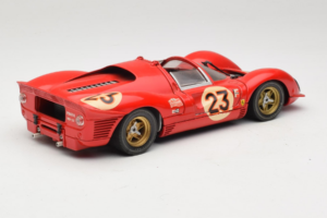 Ferrari 330 P4 #23 L. Bandini / C. Amon 24 Hours of Daytona Winner 1967 Revell 1:18 48833 Metal — zdjęcie 3 z 8