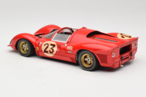 Ferrari 330 P4 #23 L. Bandini / C. Amon 24 Hours of Daytona Winner 1967 Revell 1:18 48833 Metal — zdjęcie 7 z 8