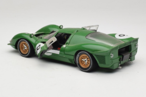 Ferrari 330 P4 #9 Zielony Spa-Francorchamps 1967 Eagles Race 1:18 41007 Metal — zdjęcie 5 z 8