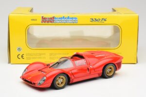 Ferrari 330 P4 Czerwony 1967 Revell 1:18 48822 Metal — zdjęcie 8 z 8