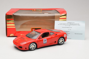 Ferrari 360 Modena Bevro International #4 Edycja Limitowana 111 szt Czerwony Bburago 1:18 3358-P1 Metal — zdjęcie 8 z 8