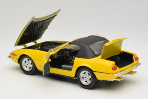 Ferrari 365 GTS/4 Daytona Kabriolet Żółty Techno Giodi 1:18 740028 Metal — zdjęcie 5 z 8