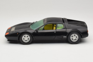 Ferrari 365 GT4 BB Czarny Chrono 1:18 CH002 Metal — zdjęcie 4 z 8