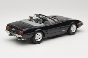 Ferrari 365 GTB/4 Daytona Kabriolet Czarny Techno Giodi 1:18 40011-B1 Metal — zdjęcie 3 z 8