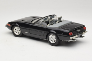 Ferrari 365 GTB/4 Daytona Kabriolet Czarny Techno Giodi 1:18 40011-B1 Metal — zdjęcie 7 z 8