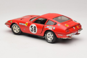 Ferrari 365 GTB/4 Daytona Berlinetta #58 Czerwony Techno Giodi 1:18 40011 Metal — zdjęcie 7 z 8