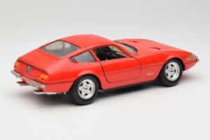 Ferrari 365 GTB/4 Daytona Czerwony Techno Giodi 1:18 40011-P2 Metal — zdjęcie 3 z 8