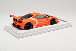 Ferrari 458 Liberty Walk LB-Silhouette WORKS GT Pomarańczowy IVY 1:18 REMC002 Żywica — zdjęcie 3 z 6