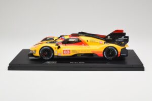 Ferrari 499P Hypercar AF Corse #83 R. Kubica / Y. Ye / R. Shwartzman 24 Hours of Le Mans 2024 Bburago 1:18 18-16313-83-VET Me — zdjęcie 4 z 9