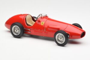 Ferrari 500 F2 #1 A. Ascari F1 Double World Champion 1952-1953 CMC 1:18 M-056 Metal — zdjęcie 4 z 6