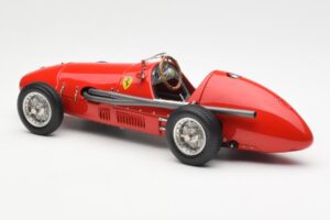 Ferrari 500 F2 #1 A. Ascari F1 Double World Champion 1952-1953 CMC 1:18 M-056 Metal — zdjęcie 5 z 6