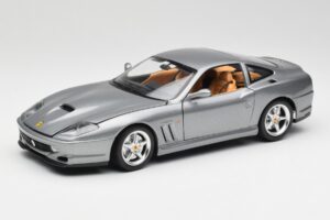 Ferrari 550 Maranello Srebrny Bburago 1:18 3344 Metal