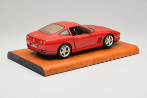 Ferrari 550 Maranello Technik Museum Speyer Edition Bburago 1:18 B001 Metal — zdjęcie 3 z 8
