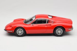 Ferrari Dino 246 GT Czerwony Norev 1:18 187800 Metal — zdjęcie 3 z 6