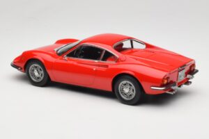 Ferrari Dino 246 GT Czerwony Norev 1:18 187800 Metal — zdjęcie 4 z 6