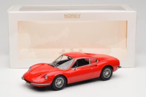 Ferrari Dino 246 GT Czerwony Norev 1:18 187800 Metal — zdjęcie 6 z 6