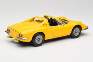 Ferrari Dino 246 GTS Żółty Hot Wheels 1:18 23920 Metal — zdjęcie 3 z 8