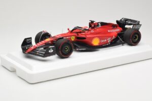 Ferrari F1-75 #16 C. Leclerc Winner Bahrain GP 2022 BBR 1:18 BBR221816 Żywica