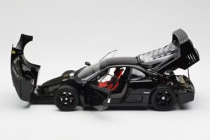 Ferrari F40 Czarny Kyosho 1:18 08416BK Metal — zdjęcie 5 z 10