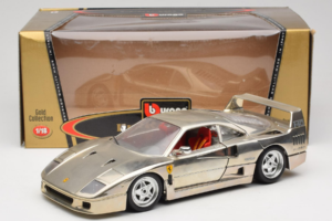 Ferrari F40 Chrome Silver Bburago 1:18 3401 Metal — zdjęcie 8 z 8